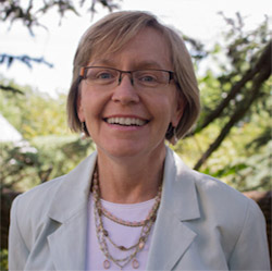 Kathleen_Hall